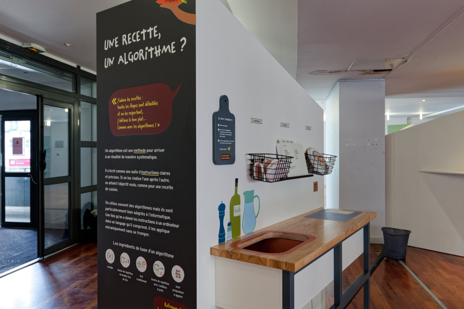 Exposition Dans ma cuisine à la Maison des Mathématique et de l'informatique de Lyon